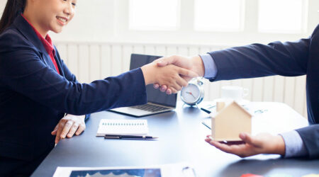 7 factors to consider when selling home for cash