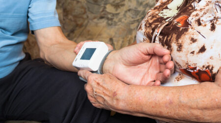 7 mistakes to avoid while buying wearable medical devices