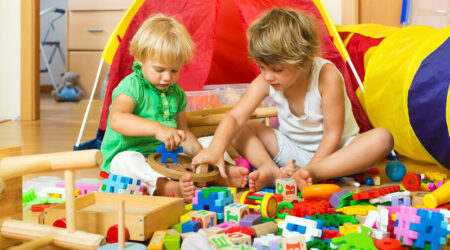 7 engaging toys for children