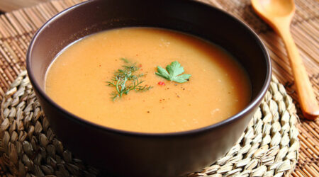 11 foods to help manage nasal congestion