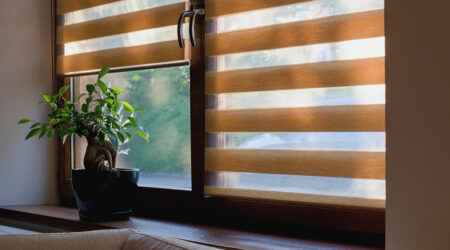 7 mistakes people make when cleaning window blinds