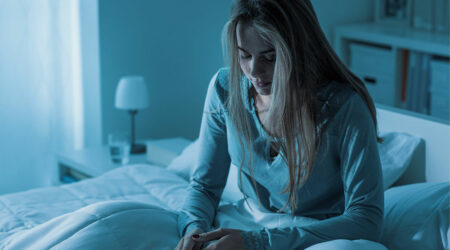 10 warning signs that indicate sleep deprivation