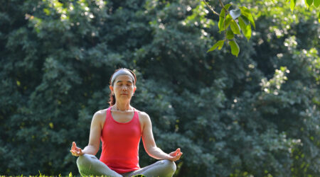 9 steps to overcome loneliness